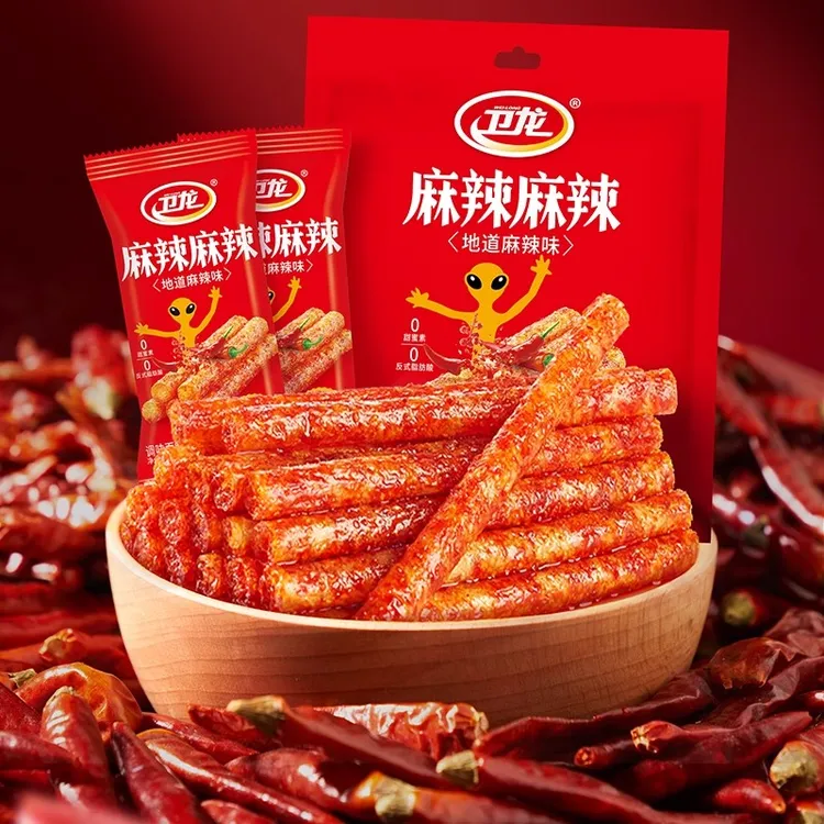 卫龙辣条72g麻辣麻辣地道麻辣味追剧解馋小辣条校园零食儿时味道