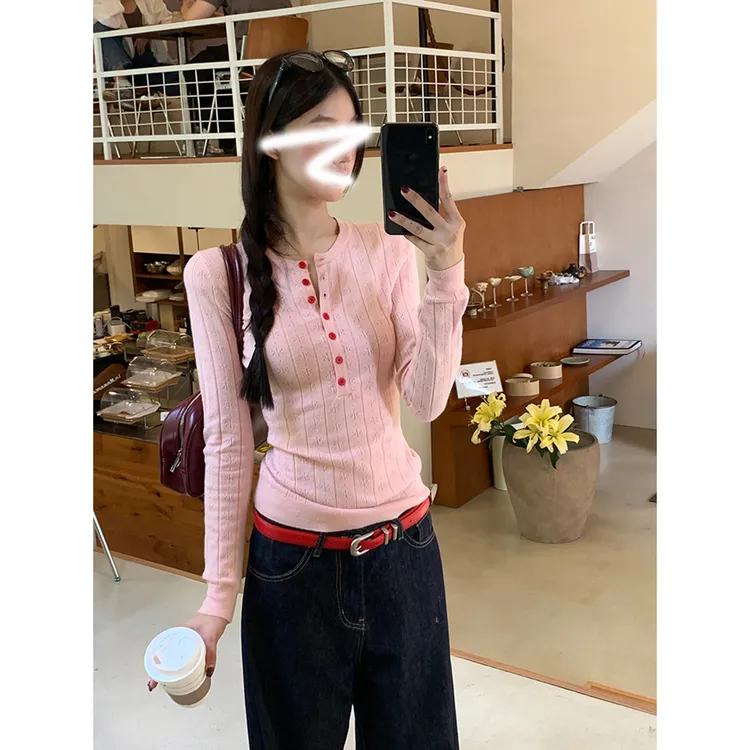 韩系甜辣妹半排扣镂空长袖针织衫女超好看的修身显瘦时髦减龄上衣