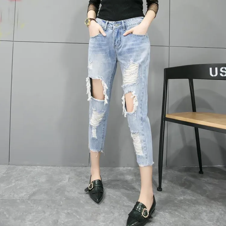 2025年夏季薄款蓝色破洞款高腰牛仔裤九分裤宽松哈伦百搭显瘦裤子