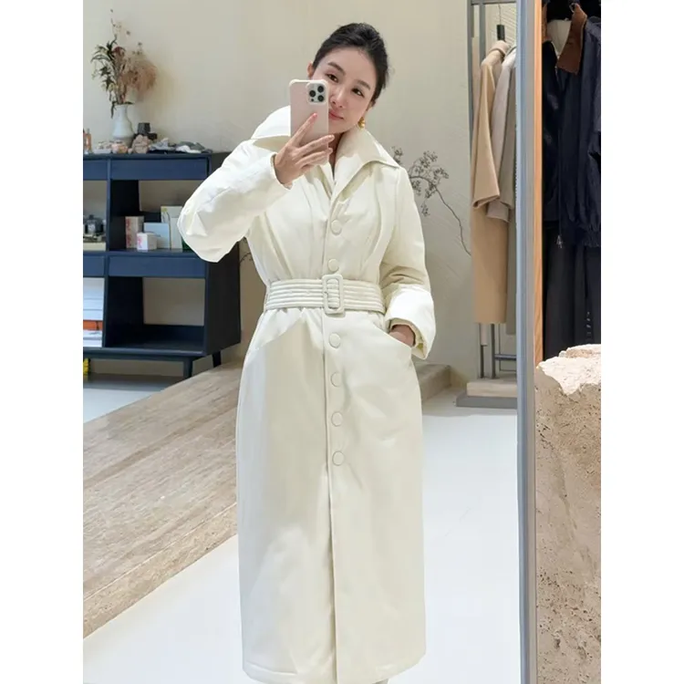 设计师品牌宽大挺括伯爵翻领设计师白鹅绒收腰高级感女长羽绒外套