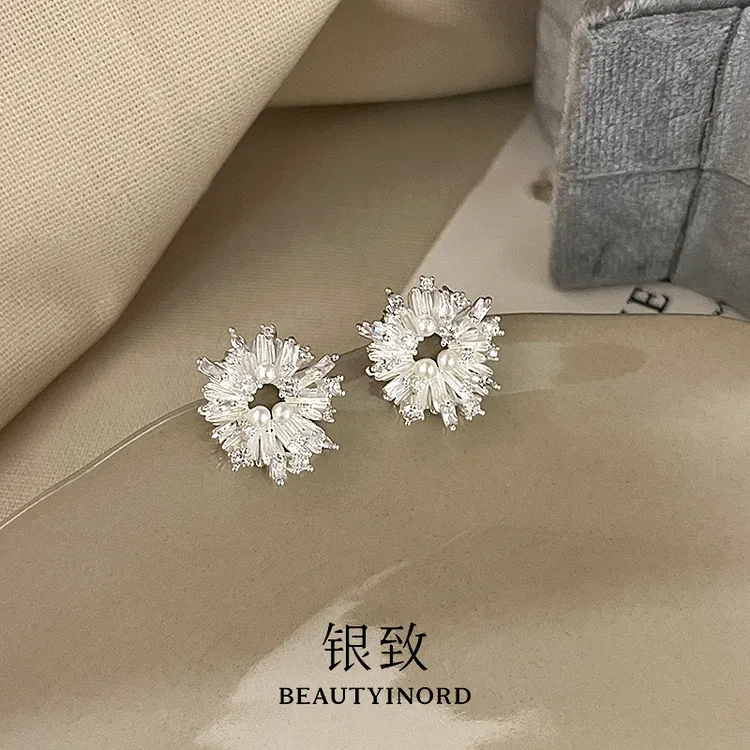 足银耳饰 999银太阳花耳钉女高级仿珍珠小众耳环2025新款爆款轻奢商品图