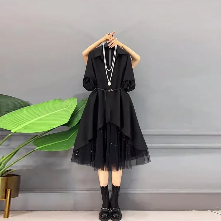 大码女装翻领拼接网纱裙摆收腰连衣裙胖妹妹法式赫本风显瘦小黑裙