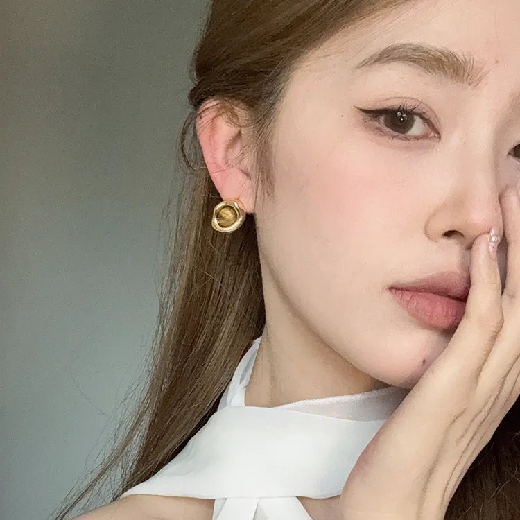 oushipei/欧诗佩 铜合金耳饰 复古美拉德风耳环气质椭圆形耳钉女