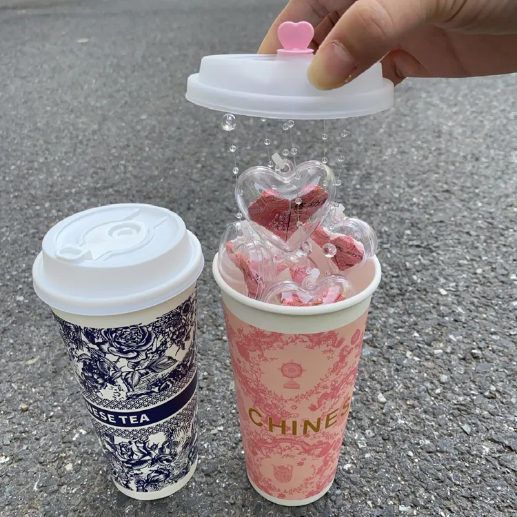 爱心风铃奶茶杯材料包冬天奶茶送朋友创意礼品手工练功券手折花