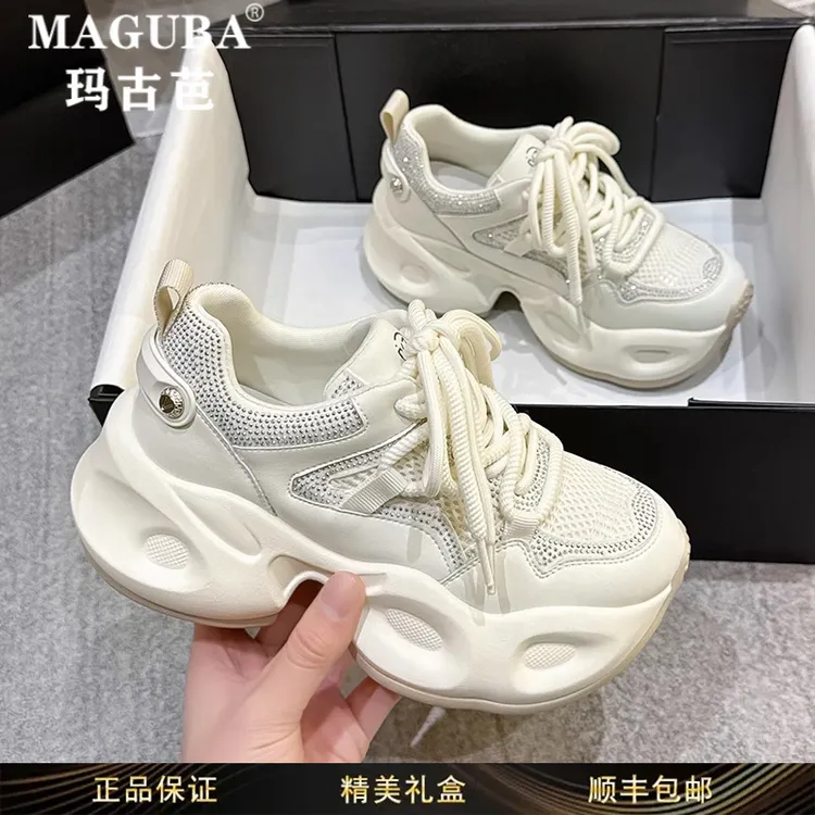 玛古芭女鞋厚底轻便防滑耐磨老爹鞋女新款百搭真皮水钻休闲运动鞋