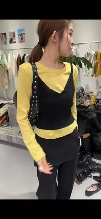 悠悠 秋款针织吊带背心马甲上衣搭配长袖T恤女两件套