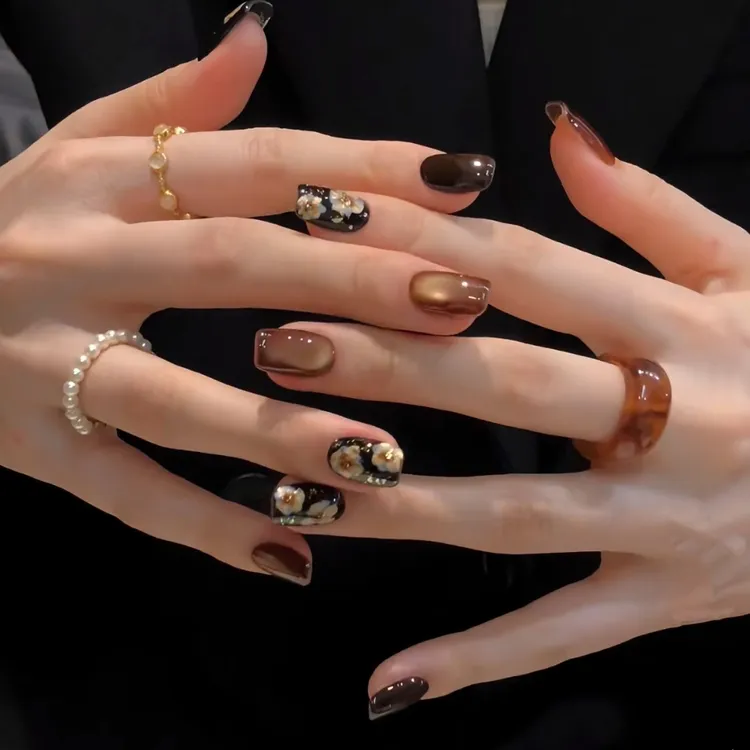 （复古金花）AB款秋冬新款气质显白手绘纯手工穿戴美甲猫眼穿戴甲