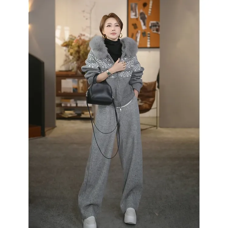 溶溶【北欧诗暖】RONGRONG 奢选狐狸毛领费尔岛针织外套RR126-8800