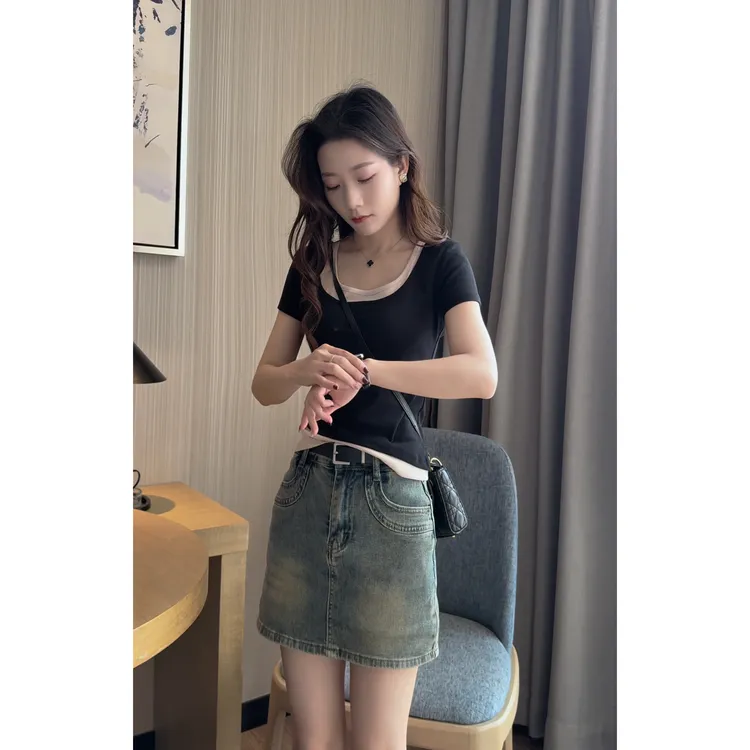 高级感假两件短袖t恤女装2025新款夏修身显瘦短款上衣+高腰牛仔裙