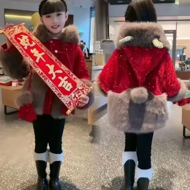 女童炸街加绒外套秋冬2025新款小女孩红色蛇年中大童拜年年服外套