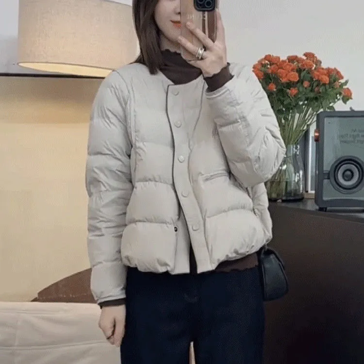 圆领简约白鸭绒短款羽绒服女冬季新款小个子宽松显瘦加厚保暖外套