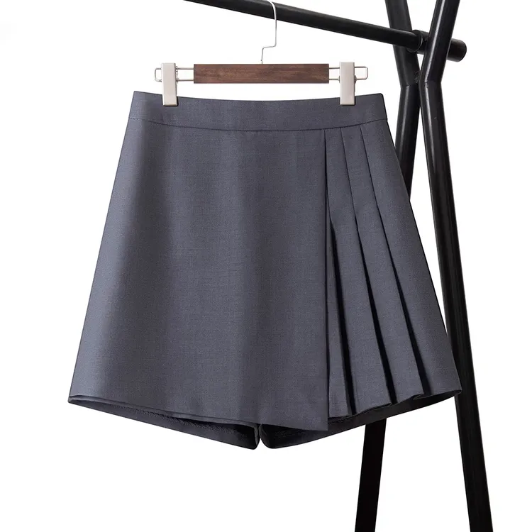 拉夏贝尔灰色西装裙裤女短裤2025年夏季新款高腰气质不规则休闲裤