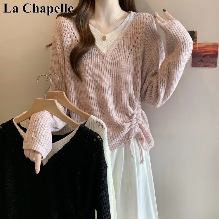 拉夏贝尔休闲百搭洋气减龄针织衫大码女秋韩版假两件V领显瘦上衣