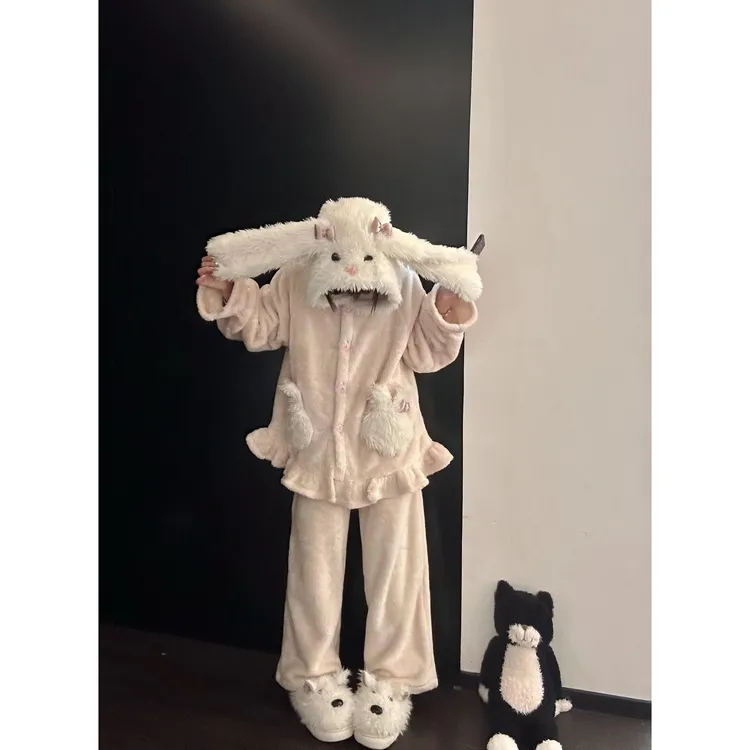 软萌小兔设计感毛绒连帽珊瑚绒睡衣女冬季新款加绒加厚保暖两件套