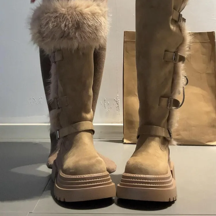 冬季加绒加厚皮带扣不过膝雪地靴女2025冬季新厚底保暖高筒时装靴