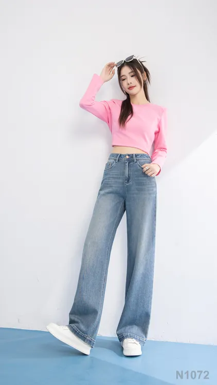 依仙圣姿Y51N1072牛仔女裤2025春季显高显瘦弹力时尚正品长款筒裤