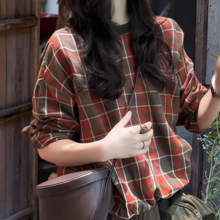 2025巨好看的卫衣女秋新款红色格纹复古宽松下摆抽绳遮肉显瘦上衣