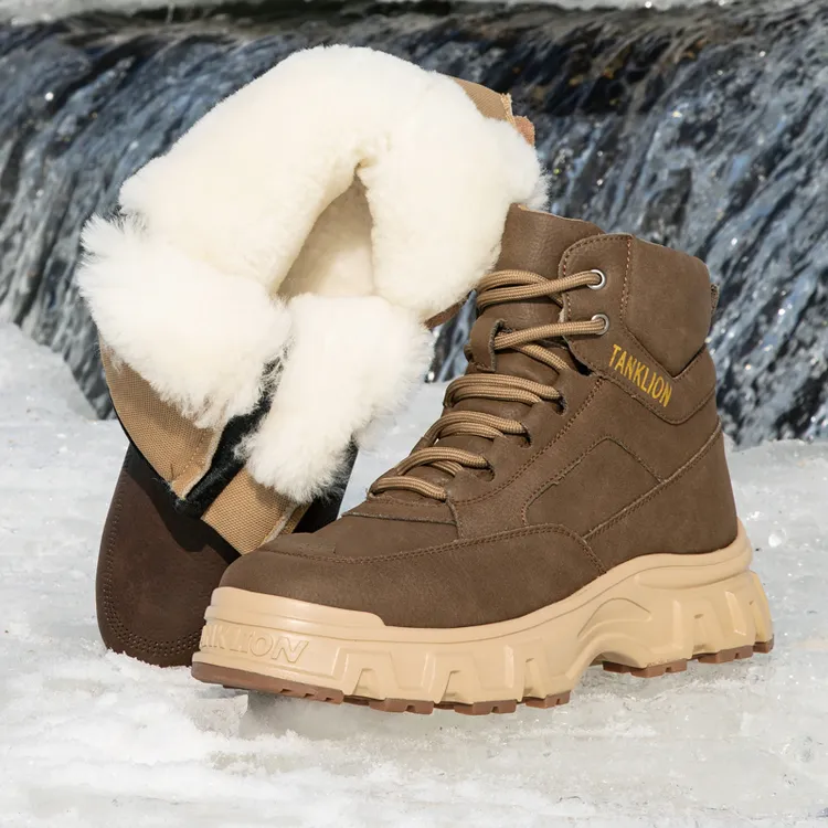 益狮龙东北雪地靴男款羊皮毛一体加厚保暖鞋防水防滑冬季男士棉鞋