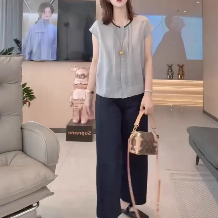 夏季新款时尚单排短袖上衣网红洋气炸街女装套装直筒休闲显瘦气质