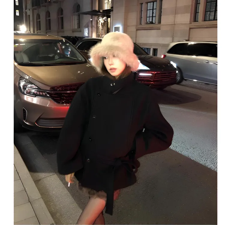 黑色短款毛呢外套女秋冬慵懒廓形小个子宽松加厚韩版翻领呢子大衣