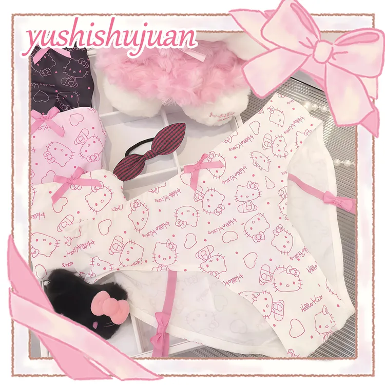 甜美Kitty猫冰丝少女内裤女生可爱凯蒂猫包臀无痕透气学生三角裤