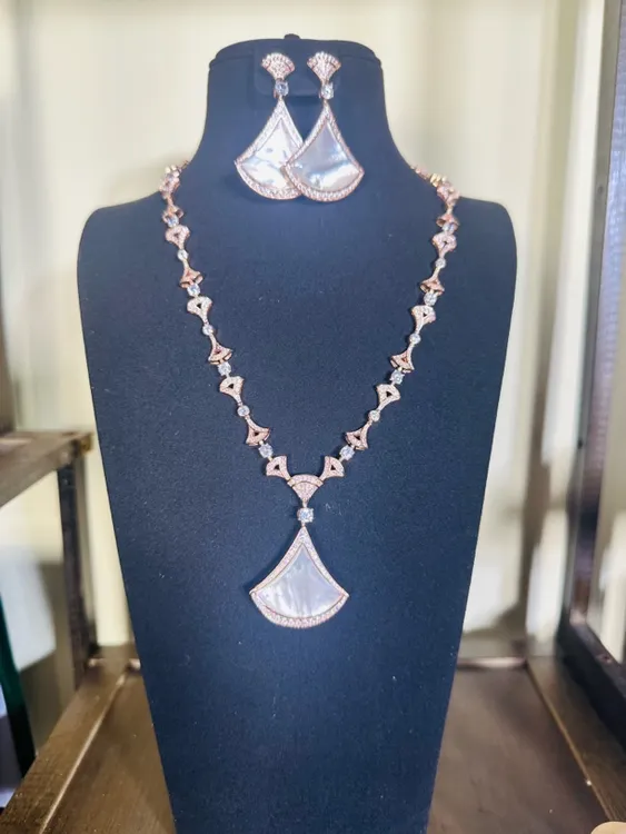 合金项链 艺鸿高定彩宝首饰