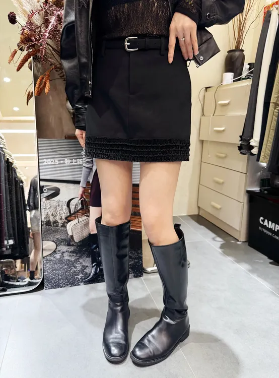 【秋季新款】MT' 木耳边短裙’  显瘦百搭减龄气质半身裙