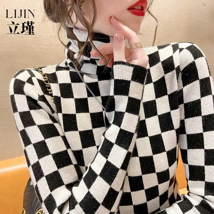 一体绒高领打底衫女秋冬洋派2025新款修身黑白棋盘格毛衣内搭上衣