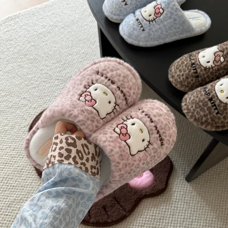 凯蒂猫棉拖鞋女款秋冬2025新款室内家居家用防滑保暖可爱毛绒拖鞋