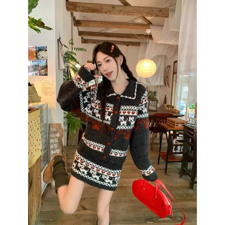 美式复古小狗费尔岛花纹毛衣外套女秋冬季慵懒风高腰半身裙两件套