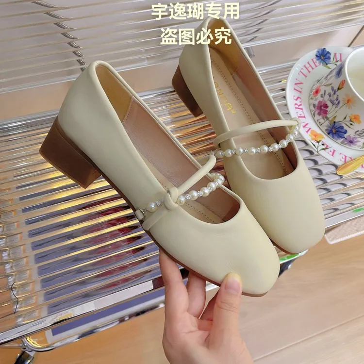 YYCORAL/宇逸瑚粗跟法式浅口防滑单鞋晚晚风百搭中跟皮鞋婷婷