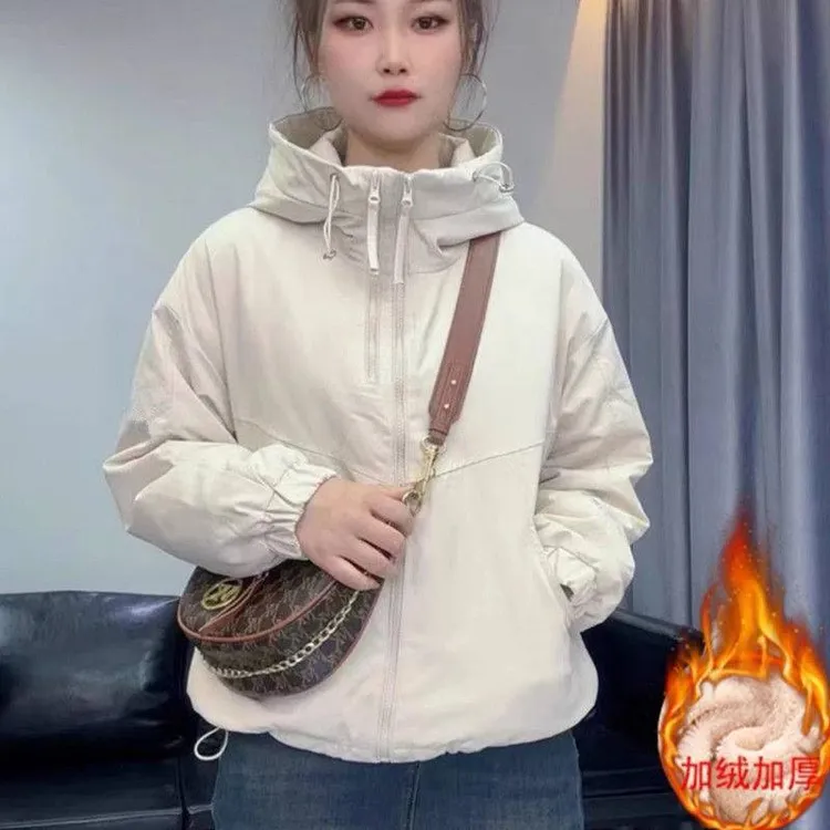 短款加绒加厚冲锋衣外套女秋冬装新款2025爆款韩系小个子百搭上衣