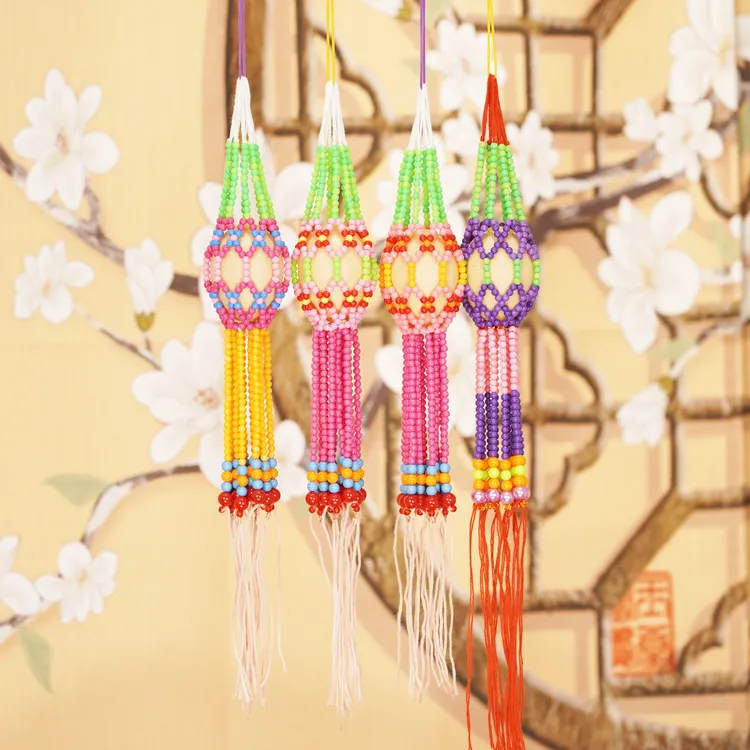 广西三月三少数民族串珠鸡蛋笼