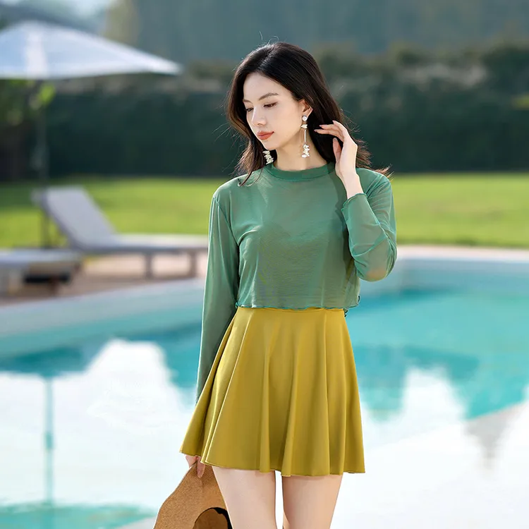 ins风大码泳衣女胖妹妹遮肉显瘦两件套裙式泡温泉度假性感游泳装