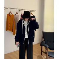 玳妮【有氧运动】秋季新款慵懒风撞色连帽外套时尚气质拼色线条长袖