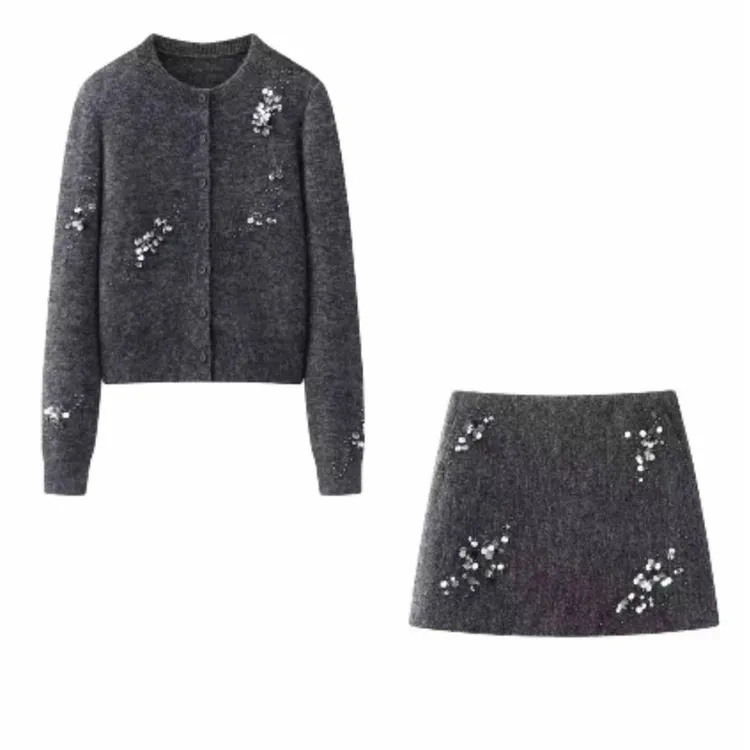 艾家新款百搭休闲手工钉珠亮片针织时尚套装外套毛衣354109/4113