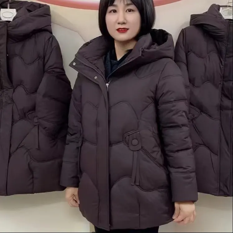 中老年妈妈冬季连帽服中长款加厚棉袄保暖外套女装大码