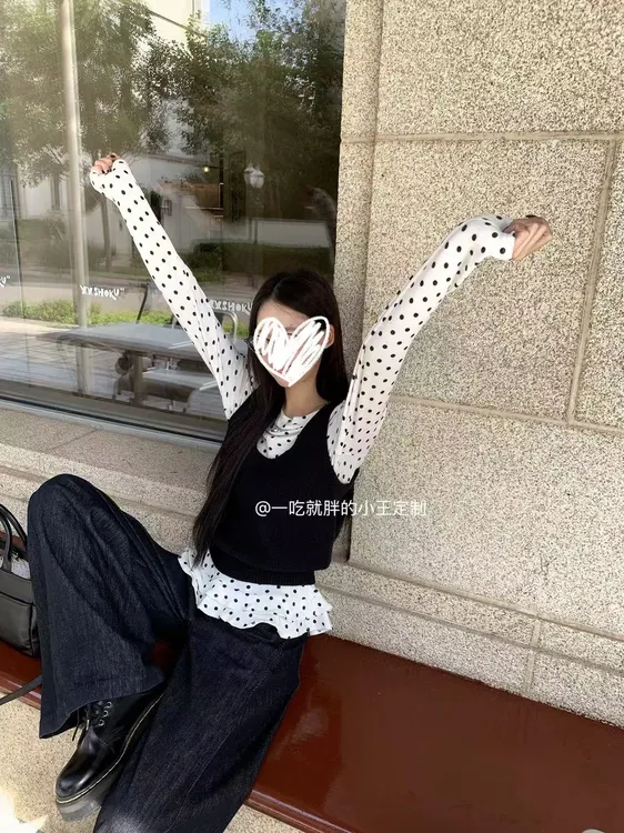 【小王家】T恤女常规款时尚白色波点长袖宽松型背心款小香风两件套