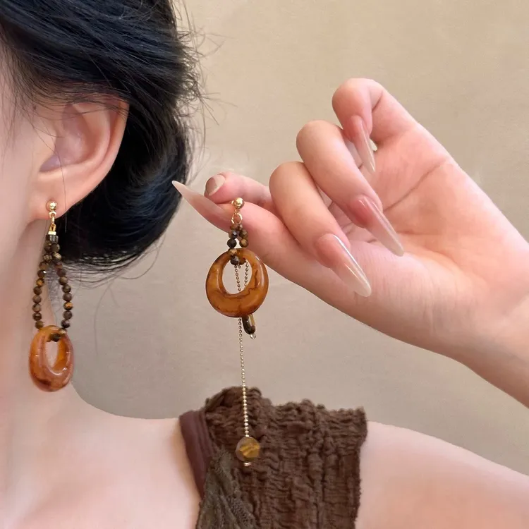 非金属树脂耳饰 美拉德不对称串珠耳环女复古港风高级感耳钉耳饰