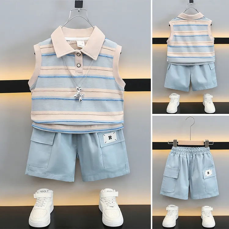新款夏季童装配气挂坠条纹背心短裤两件套时尚百搭蓝色帅气男童