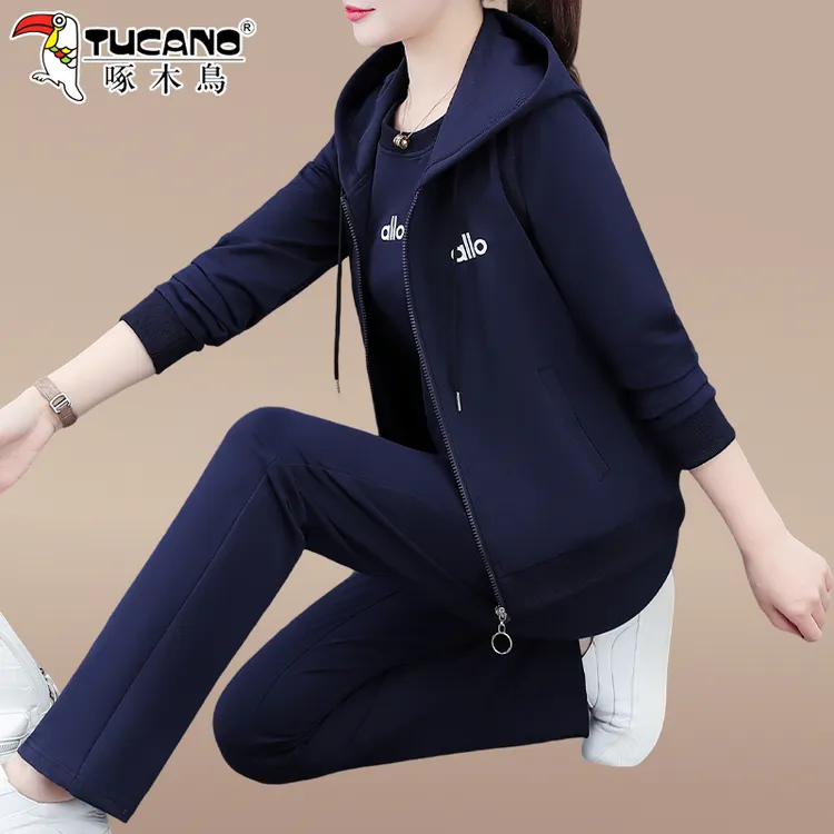 啄木鸟连帽马甲运动套装女春秋2025新款时髦减龄妈妈休闲服三件套