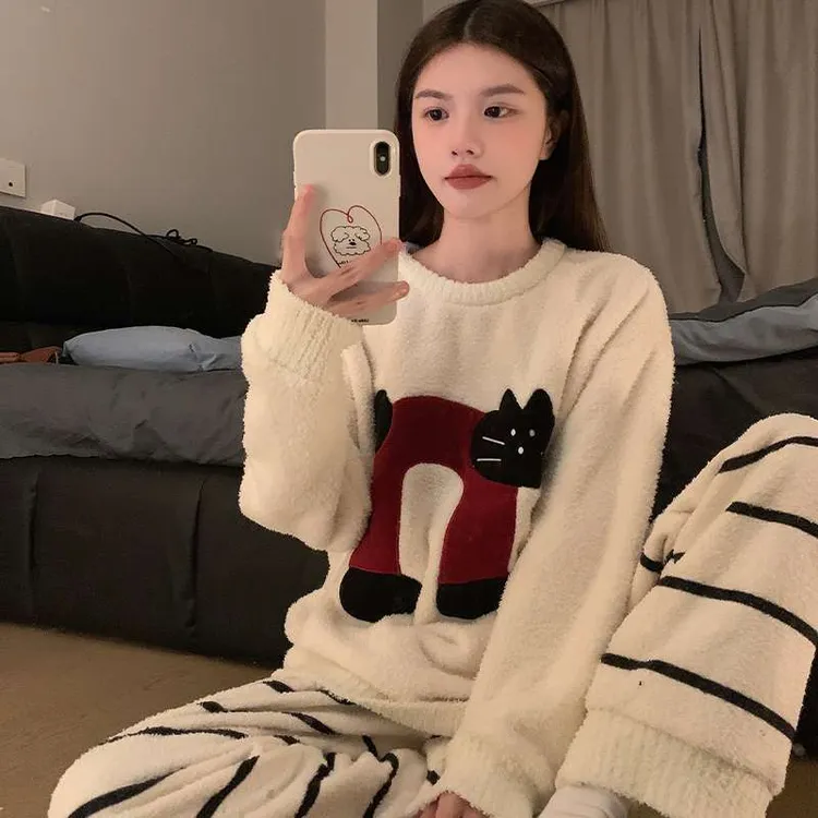 条纹睡衣女秋冬季加厚半边绒2025新款可爱磁铁猫珊瑚绒家居服套装