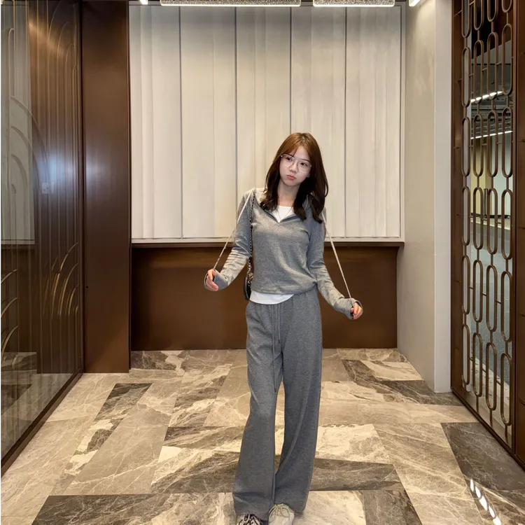 NE2025新款仿羊绒假两件+直筒长裤懒人套装8661Q