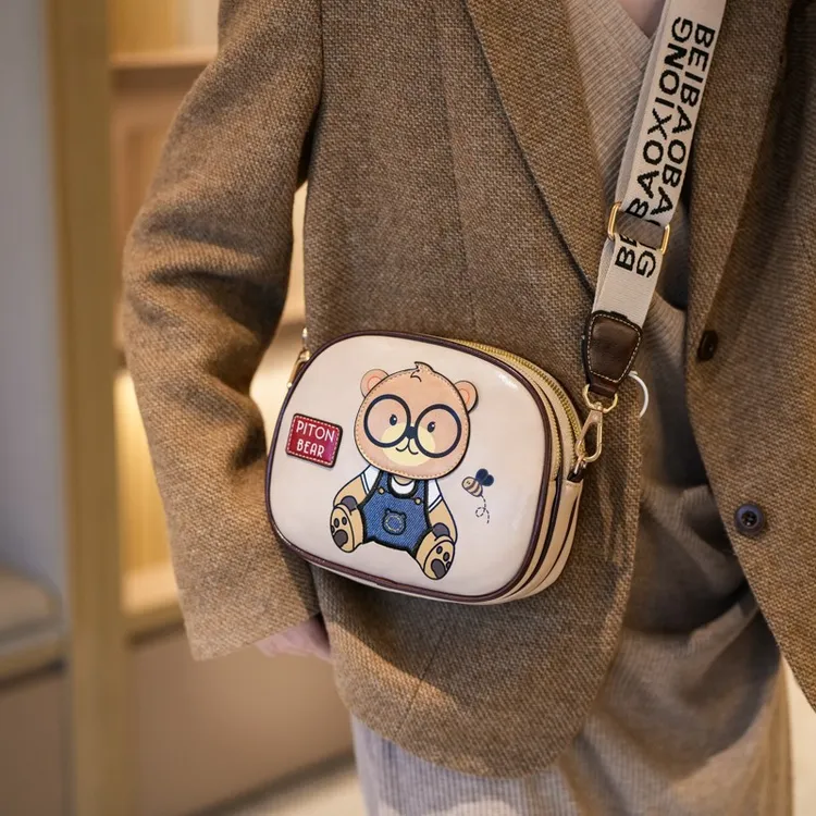 北包包2026新款百搭多层时尚小众可爱卡通轻便女式单肩斜挎小包包