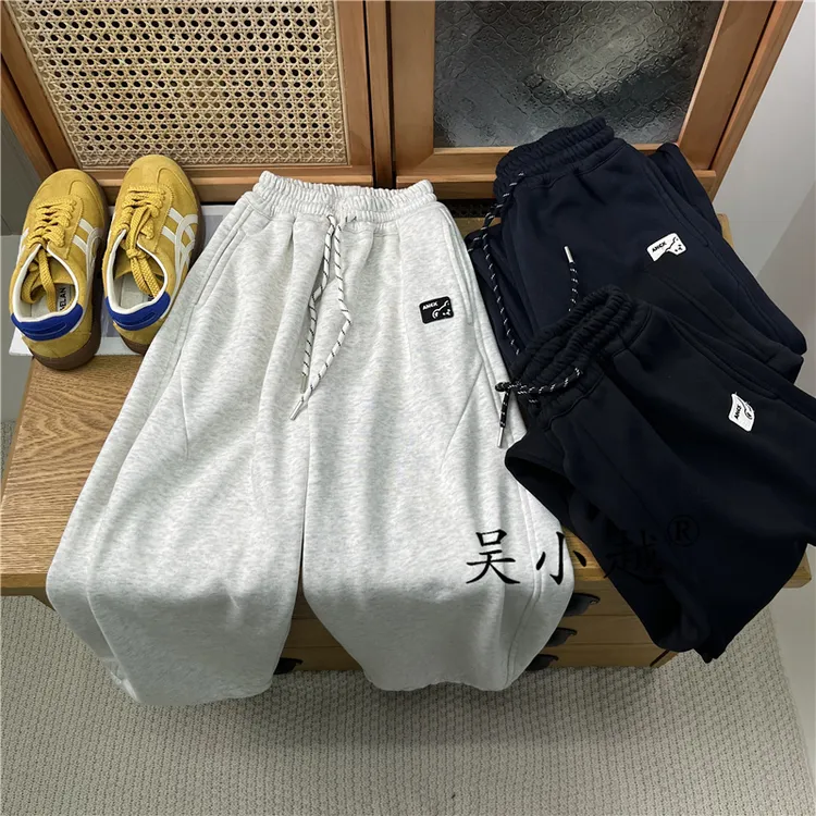 吴小越W1615男童加绒老爹裤冬款儿童长裤男孩卫裤休闲黑色运动裤