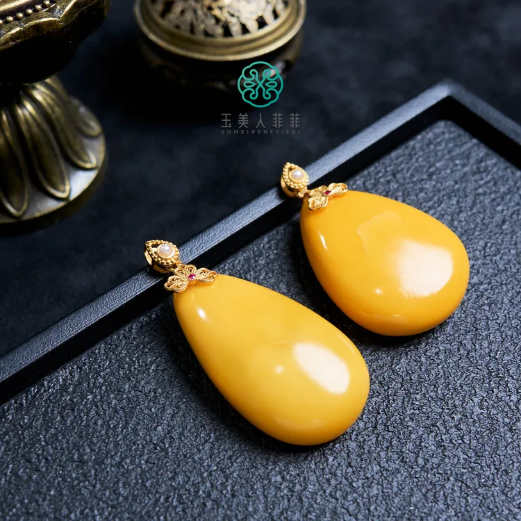 菲菲珠宝好/S925蜜蜡水滴吊坠约46*21mm/多样性发一