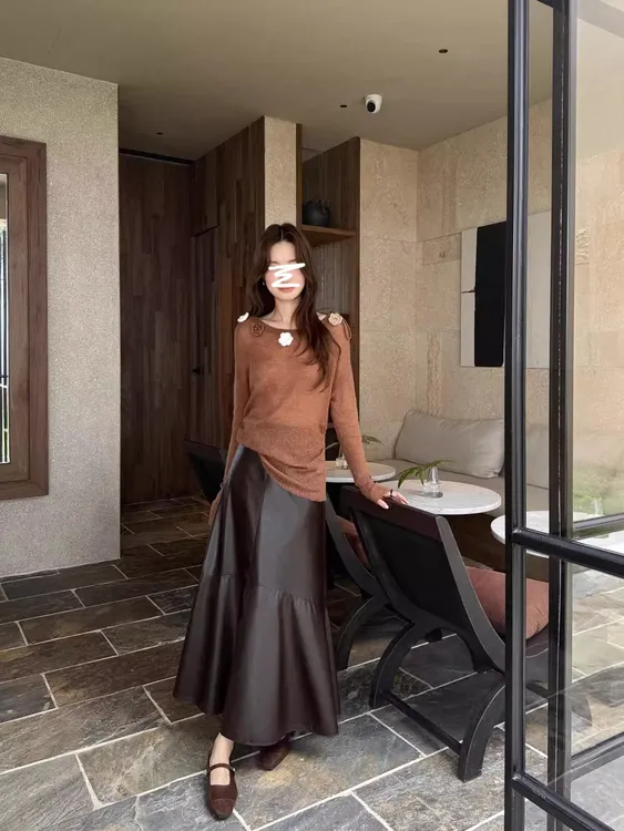 优雅气质高级感套装花朵长袖针织衫女秋季Pu皮裙鱼尾半身裙两件套