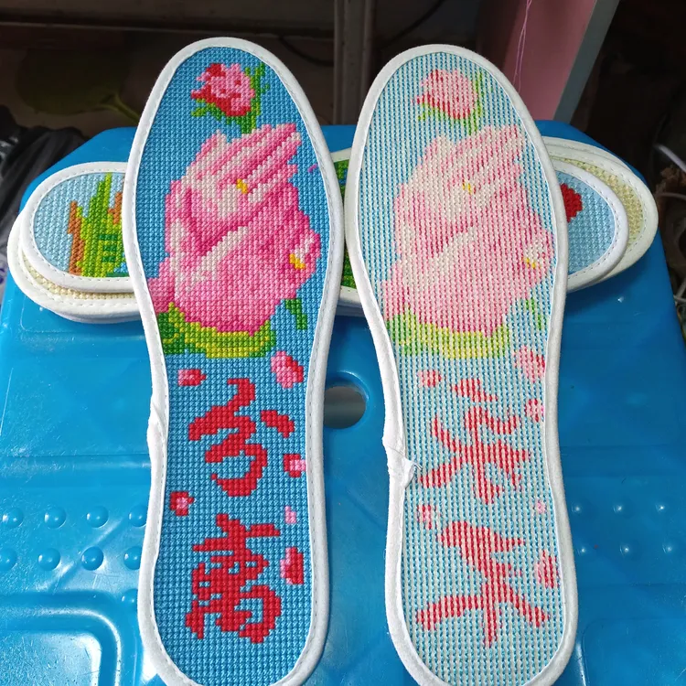 成品44码45码纯棉布十字绣鞋垫纯手工印花透气防臭吸汗男女针孔