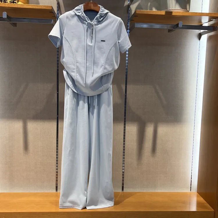 新款女士套装休闲