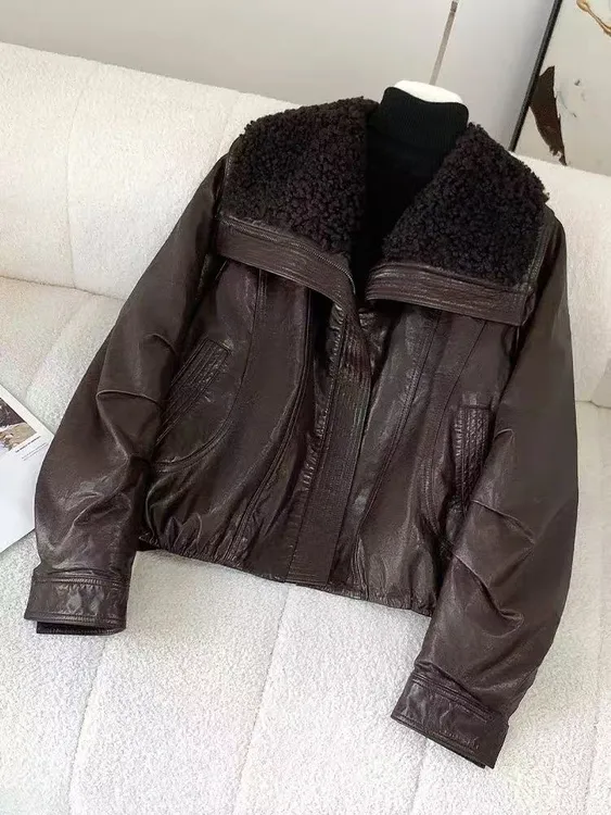 冬季新款100%头层绵羊皮油蜡皮白鹅绒羊皮毛一体毛领皮衣外套592